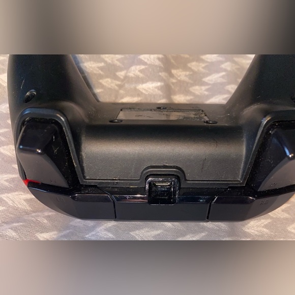 Xbox controller - Picture 3 of 3